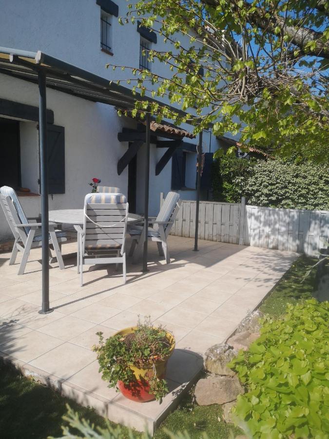 Le Mas Du Bijou Bleu Puget-sur-Argens Esterno foto