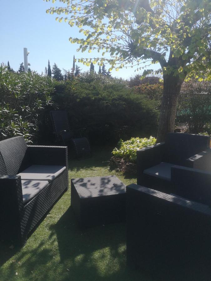 Le Mas Du Bijou Bleu Puget-sur-Argens Esterno foto